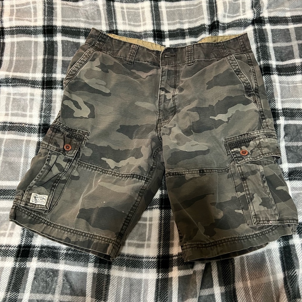 Levi’s Camo Cargo Shorts